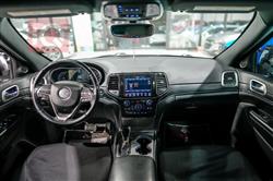 جیپ گراند شیرۆکی